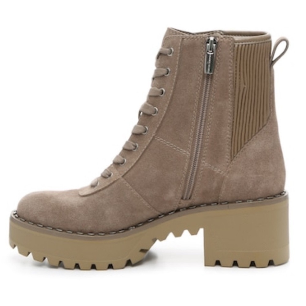 Vince Camuto Mabrela suede Combat Boots w/ lace up front & side zip Sz-9M.  B